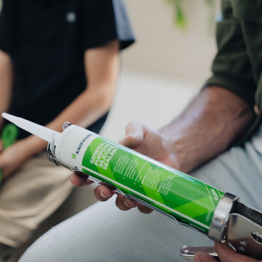 KAUFMANN SILICONE CAULKING GUN STANDARD DUTY